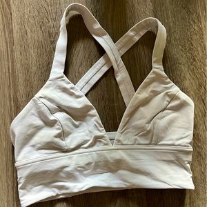 Lululemon sports bra size 6